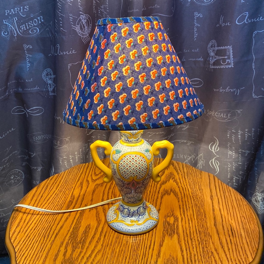 Vintage hand painted lamp with handles and original shade